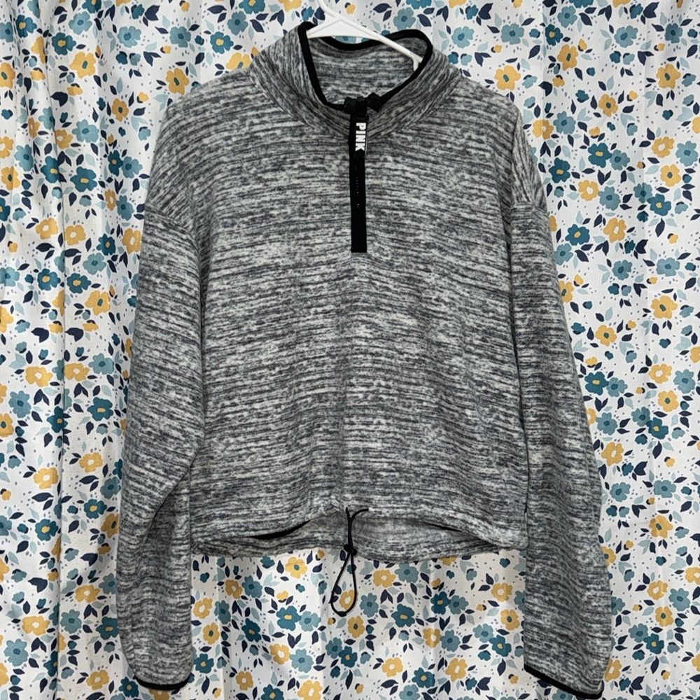 VS PINK Half-Zip Pullover🩷